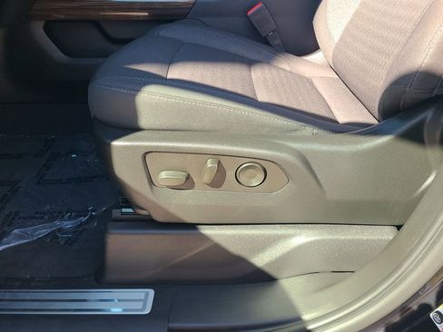 Used 2023 Chevrolet Silverado 1500 RST w/ Protection Package image 19