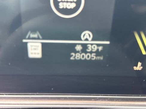 Used 2025 Kia Sorento S image 26