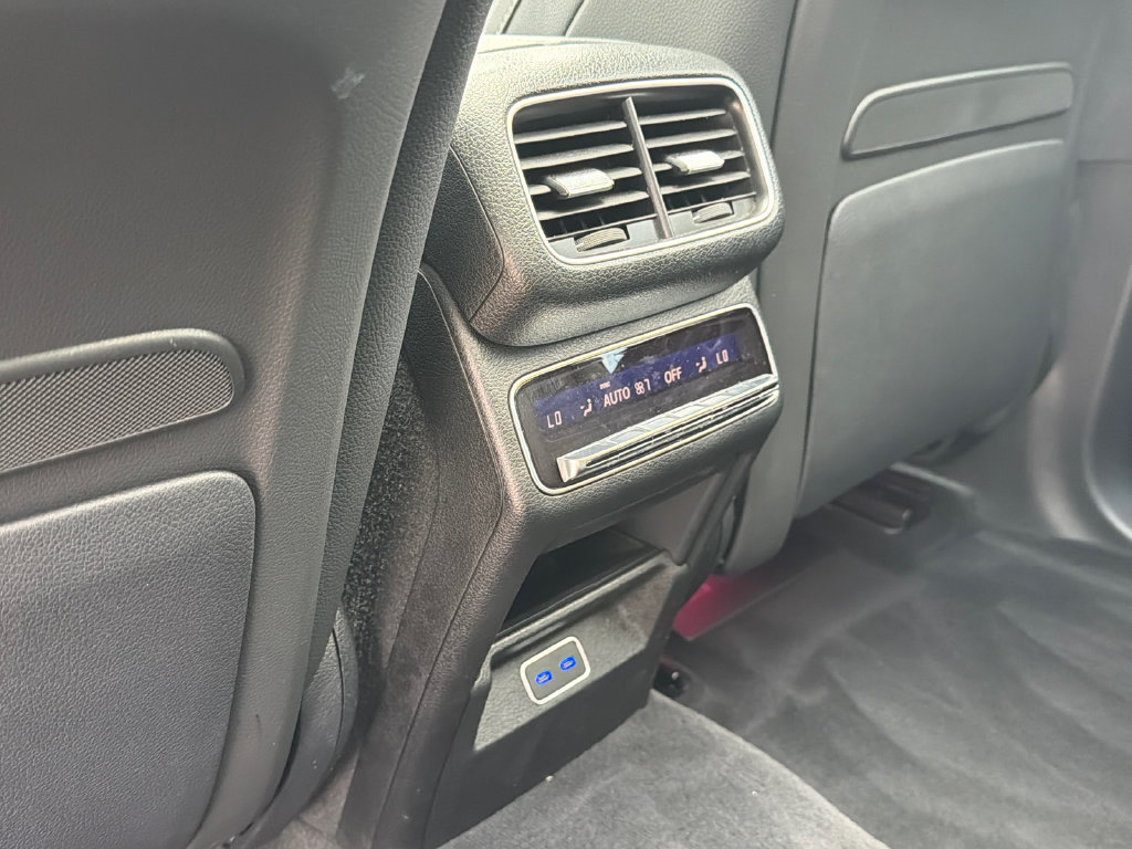 Used 2026 Mercedes-Benz GLS 450 4MATIC image 22