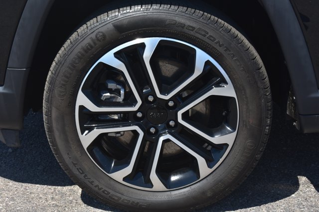 Used 2024 Jeep Compass Limited AWD/4WD image 11
