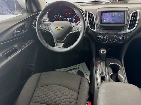 Used 2018 Chevrolet Equinox LT image 25
