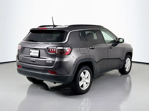 Used 2022 Jeep Compass Latitude w/ Convenience Group AWD/4WD image 5
