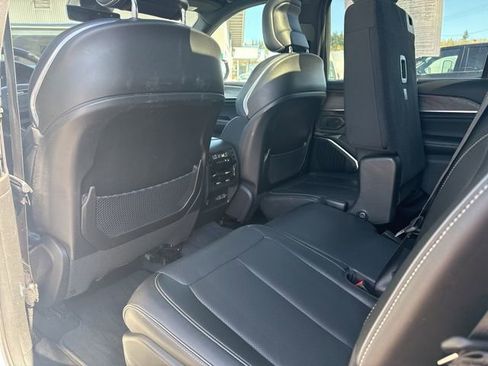 Used 2023 Jeep Grand Cherokee L Overland w/ Advanced Protech Group III image 14