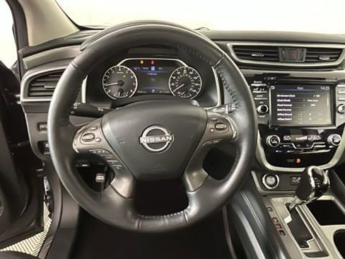 Used 2024 Nissan Murano SV AWD/4WD image 15