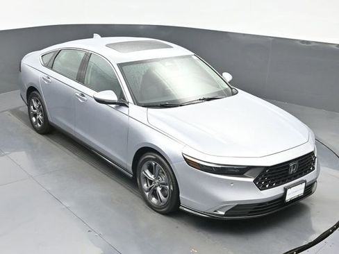 New 2025 Honda Accord EX-L image 36