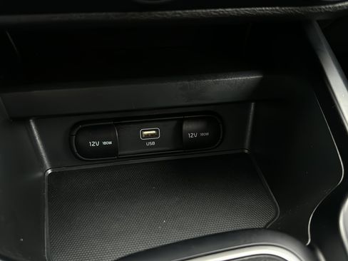 Used 2024 Kia Soul LX w/ Option Group 015 FWD image 19