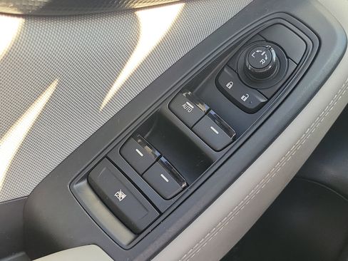 Certified 2022 Subaru Forester image 28