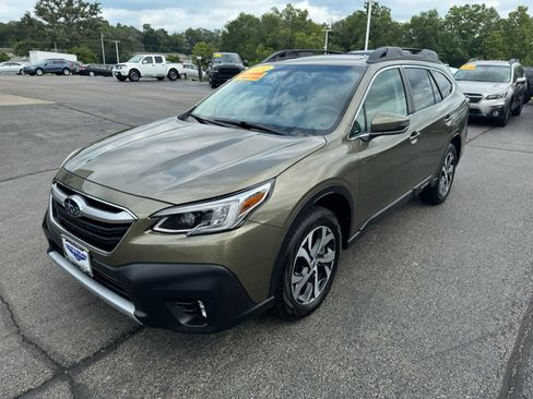 Used 2022 Subaru Outback Limited XT image 7