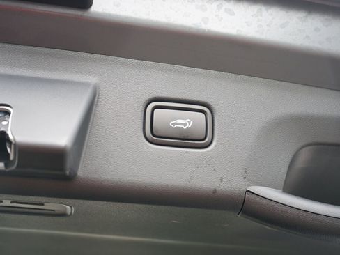 New 2026 Hyundai Tucson Limited image 13