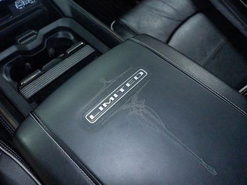 Used 2020 RAM 3500 Limited image 66