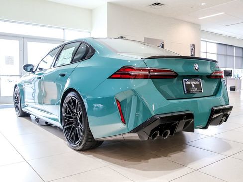 New 2026 BMW M5 w/ Carbon Package image 2
