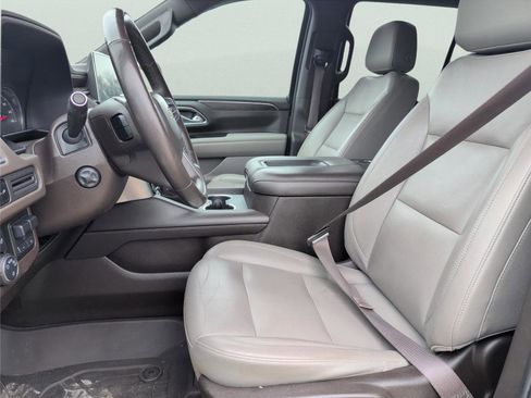 Used 2021 Chevrolet Tahoe LT w/ LT Signature Package image 9