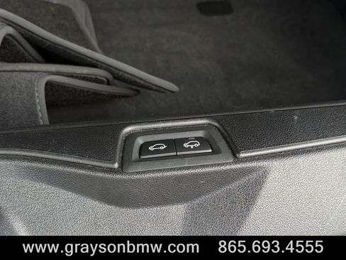 Used 2023 BMW X7 xDrive40i w/ Dynamic Handling Package AWD/4WD image 21