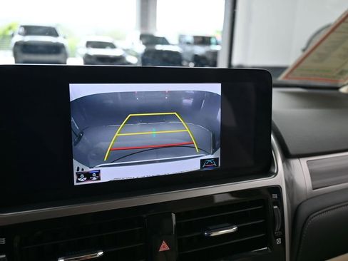 Used 2023 Lexus GX 460 Premium image 21