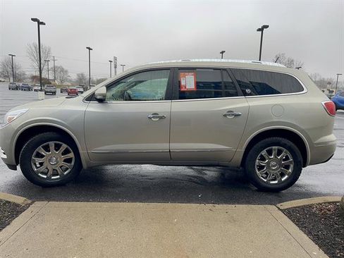 Used 2016 Buick Enclave Leather image 4