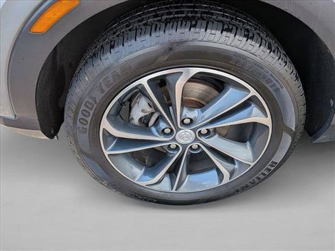 Used 2021 Buick Encore GX Essence AWD/4WD image 21