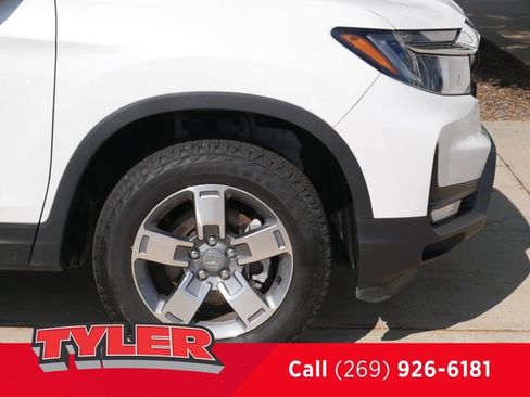Certified 2025 Honda Ridgeline RTL image 42