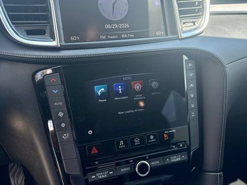 Used 2019 INFINITI QX50 Luxe FWD image 4
