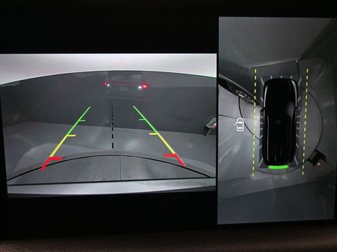 Used 2023 Lincoln Aviator Reserve w/ Equipment Group 201A image 3