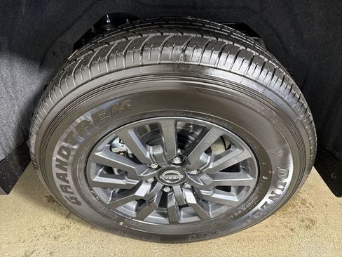 New 2026 Nissan Armada SV image 5