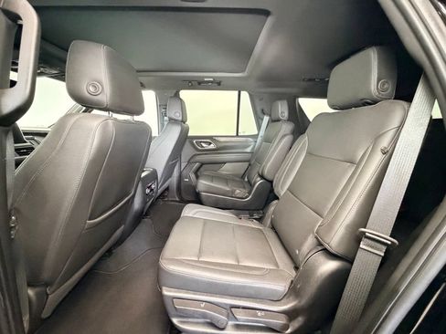 Used 2022 Chevrolet Tahoe LT w/ LT Signature Plus Package AWD/4WD image 4