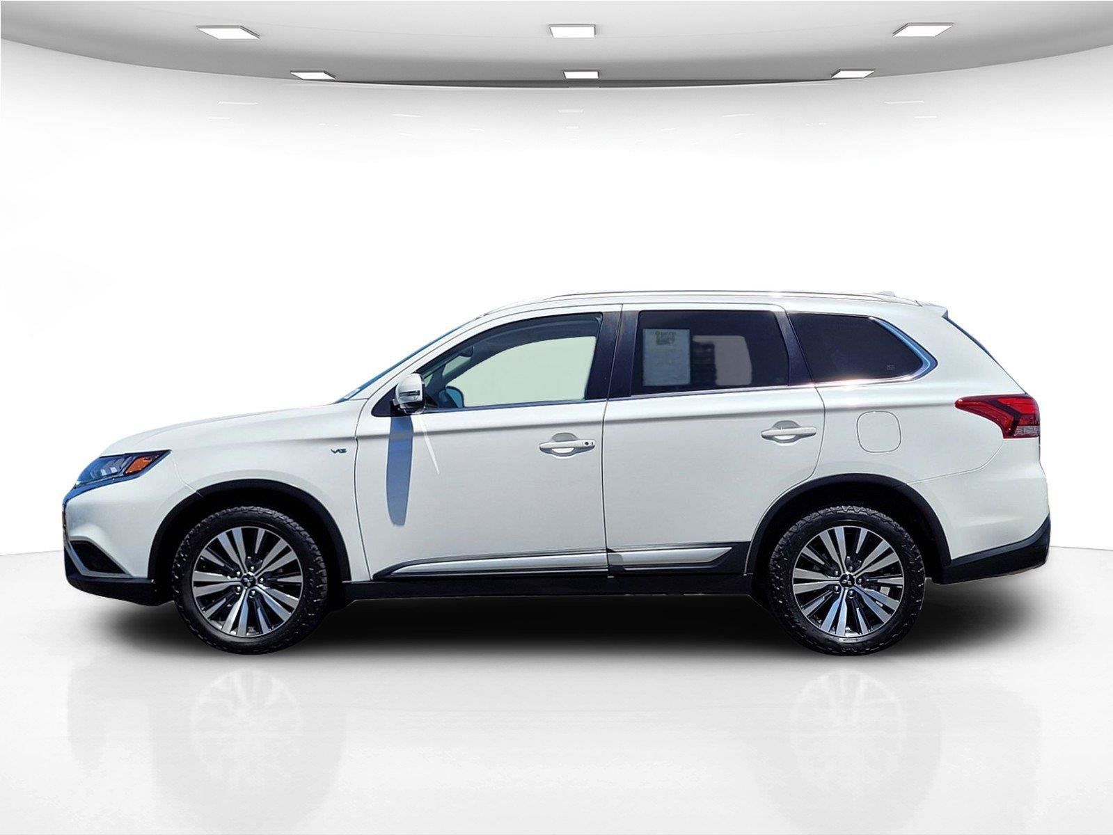 Used 2019 Mitsubishi Outlander GT AWD/4WD image 9