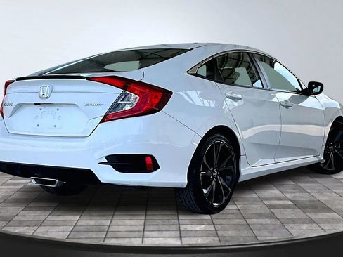 Used 2019 Honda Civic Sport image 6