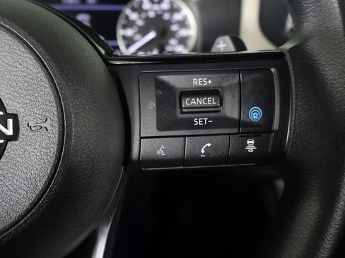 Used 2023 Nissan Rogue SV AWD/4WD image 38