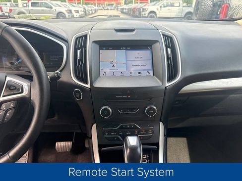 Used 2016 Ford Edge SEL w/ Equipment Group 201A FWD image 17