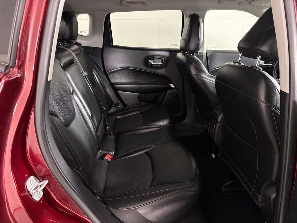 Used 2021 Jeep Compass Limited AWD/4WD image 39