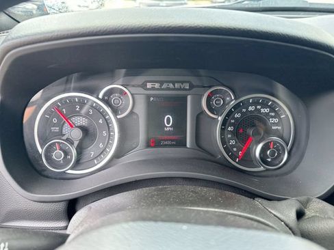 Used 2025 RAM 2500 Big Horn AWD/4WD image 13