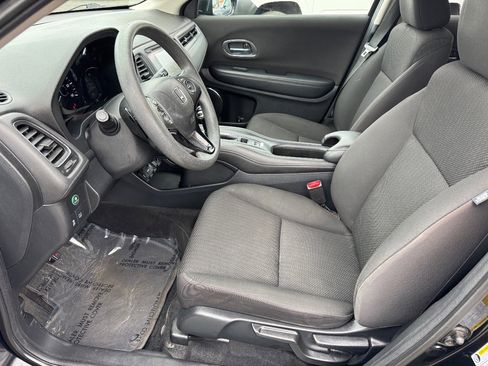 Used 2017 Honda HR-V EX image 26