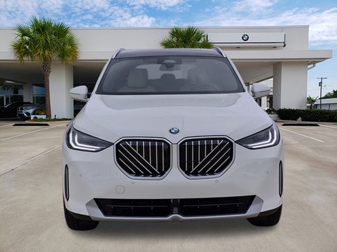 New 2026 BMW X3 xDrive30i w/ Premium Package AWD/4WD image 2