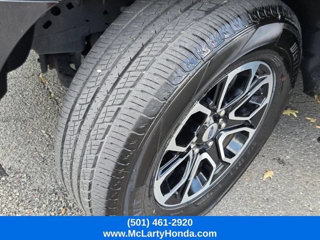 Used 2024 Ford Expedition XLT RWD image 22
