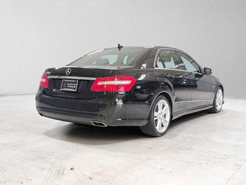 Used 2012 Mercedes-Benz E 350 Sedan image 3