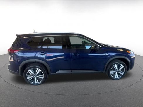 Used 2026 Nissan Rogue SL AWD/4WD image 13