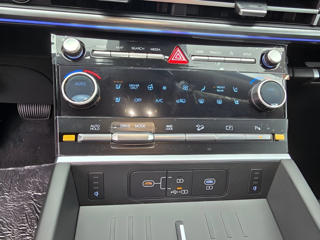 New 2026 Hyundai Santa Fe Limited AWD/4WD image 22