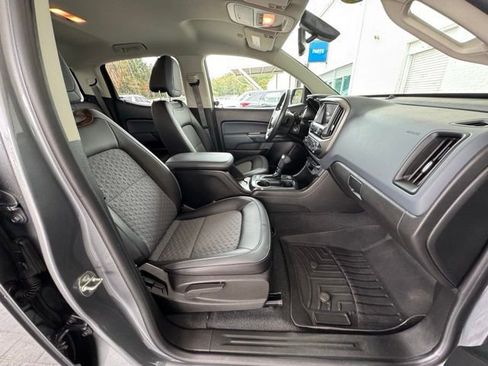 Used 2021 Chevrolet Colorado Z71 image 16