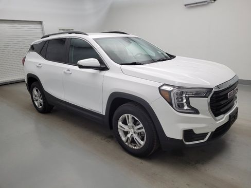 Used 2023 GMC Terrain SLE w/ Driver Convenience Package AWD/4WD image 11
