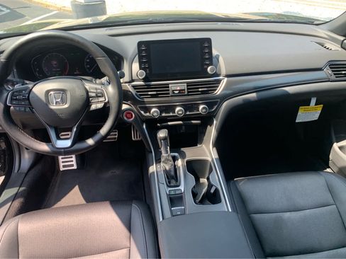 Used 2019 Honda Accord Sport image 7