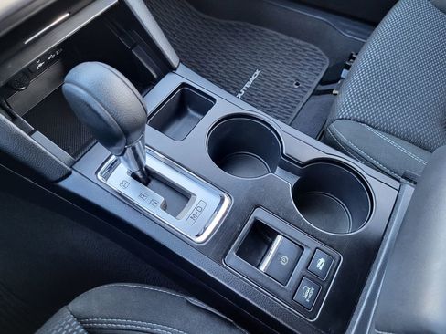 Used 2019 Subaru Outback 2.5i image 32