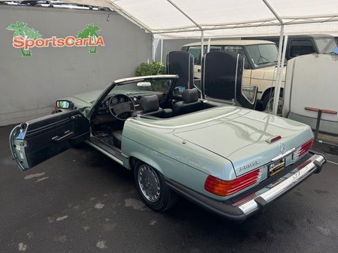 Used 1988 Mercedes-Benz 560 SL image 12