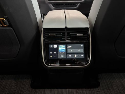 Used 2024 Rivian R1S Adventure Quad AWD/4WD image 25