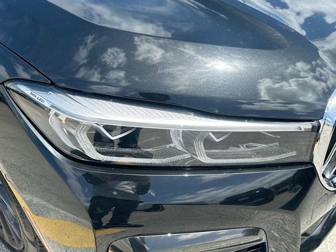 Used 2020 BMW 750i xDrive w/ Executive Package image 14