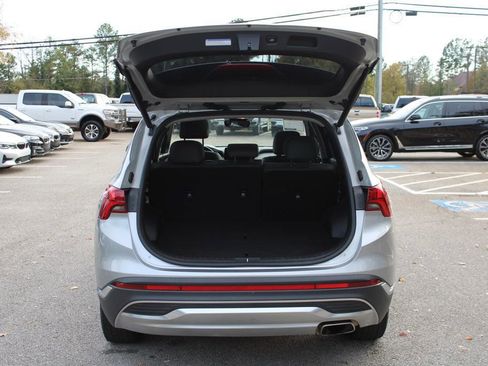 Used 2021 Hyundai Santa Fe SEL w/ Convenience + Premium Package image 7