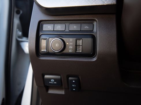 Used 2023 Ford F450 King Ranch AWD/4WD image 30