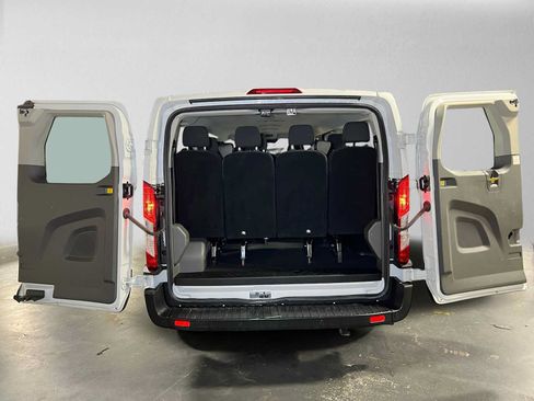 Used 2023 Ford Transit 350 XLT RWD image 17