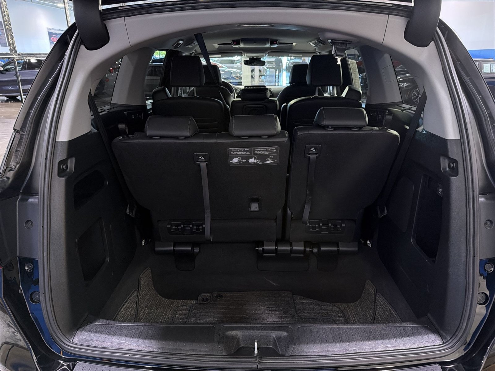 Used 2023 Honda Odyssey Touring image 29
