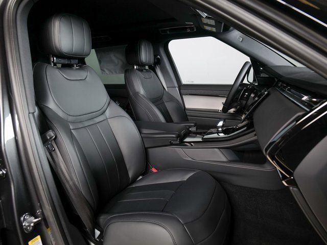 New 2026 Land Rover Range Rover Sport SE AWD/4WD image 3