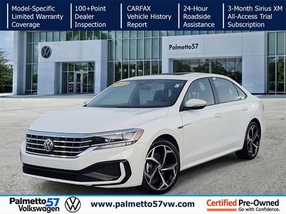 Certified 2022 Volkswagen Passat 2.0T R-Line